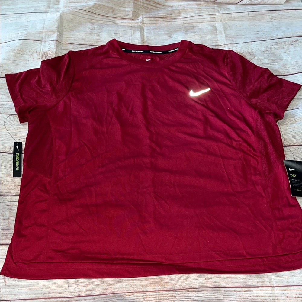 Nike Running Dri-Fit Crimson Short Sleeve Breathable Tee Size 1X